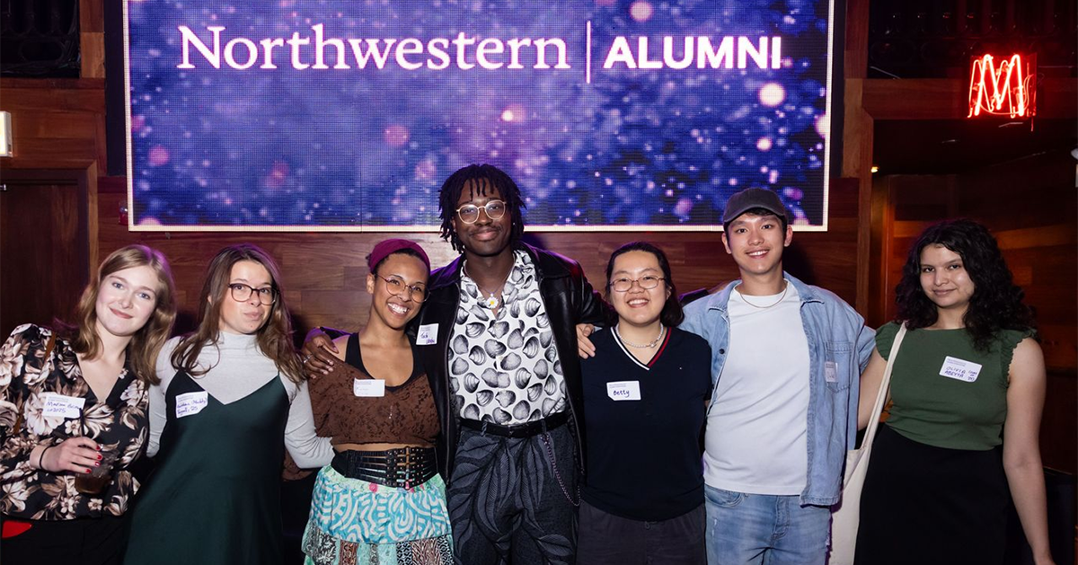 Alumni attending New Chapter New Neighbors event
